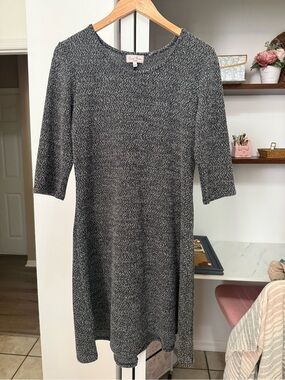 Carol Rose Black & White Knit Midi Dress